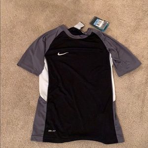 Boys dri fit Nike t shirt